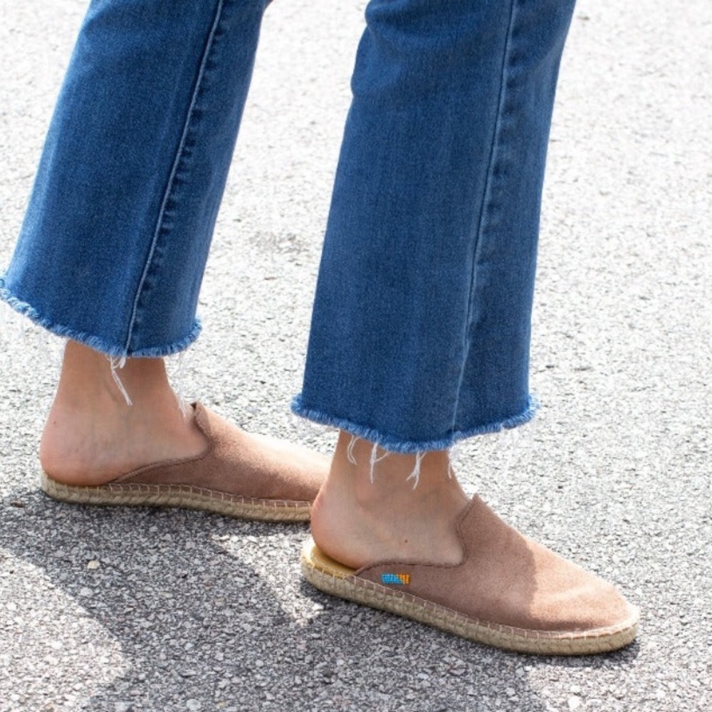 Ubuntu Life Lamu Dusty Rose Suede Mules